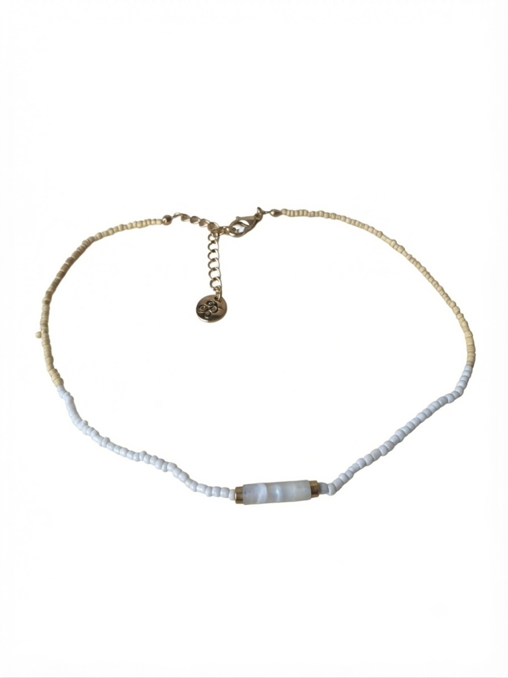 6 pieces of plunder Gold-Accent White Beaded chocker Necklace